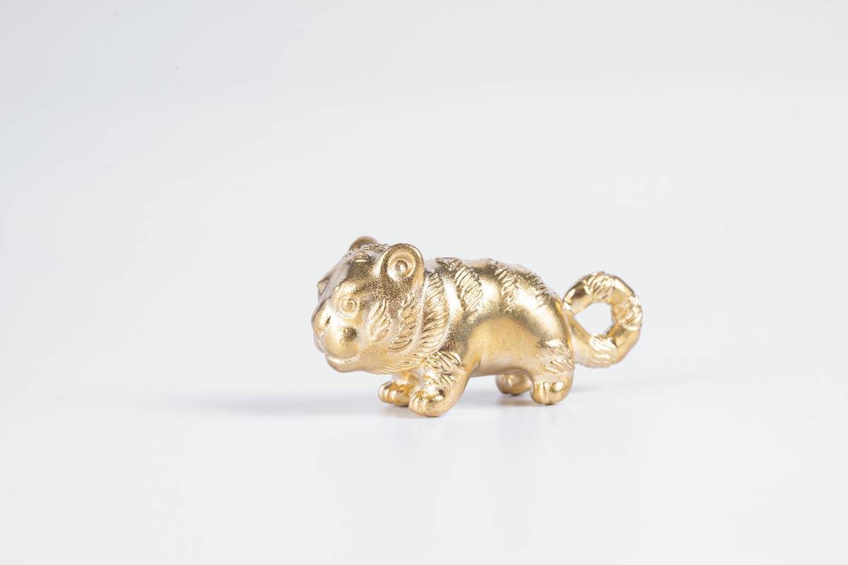 How to Clean Glass Pet Toys Safely: Your Guide from the glass animals official website